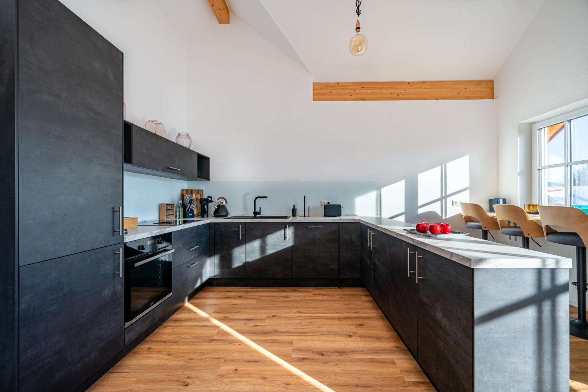 Liboria I Traumhafte Ferienwohnung In Aidling Am Riegsee Mit Atemberaubendem Blick Auf Die Majestaetische Zugspitze! エクステリア 写真